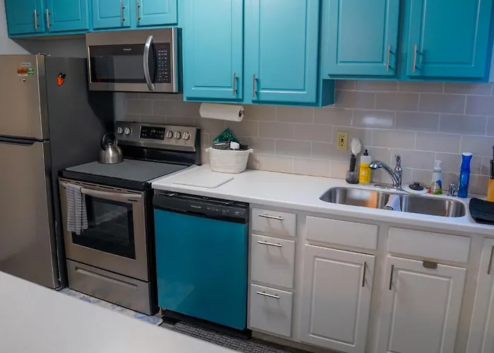 2br Retreat Close To Downtown & Park Habitación en casa particular *